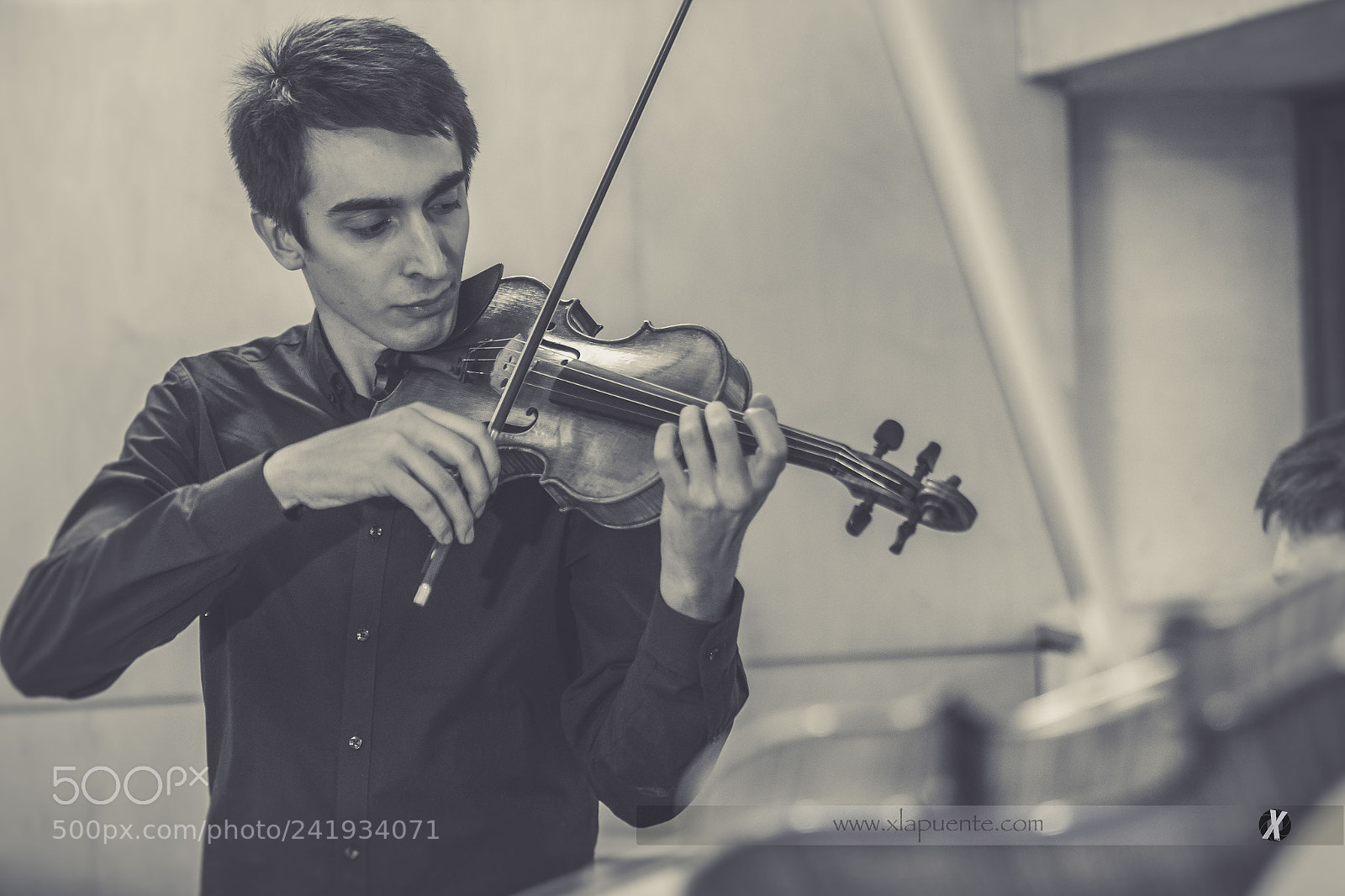 Sony a9 sample photo. Violin photography