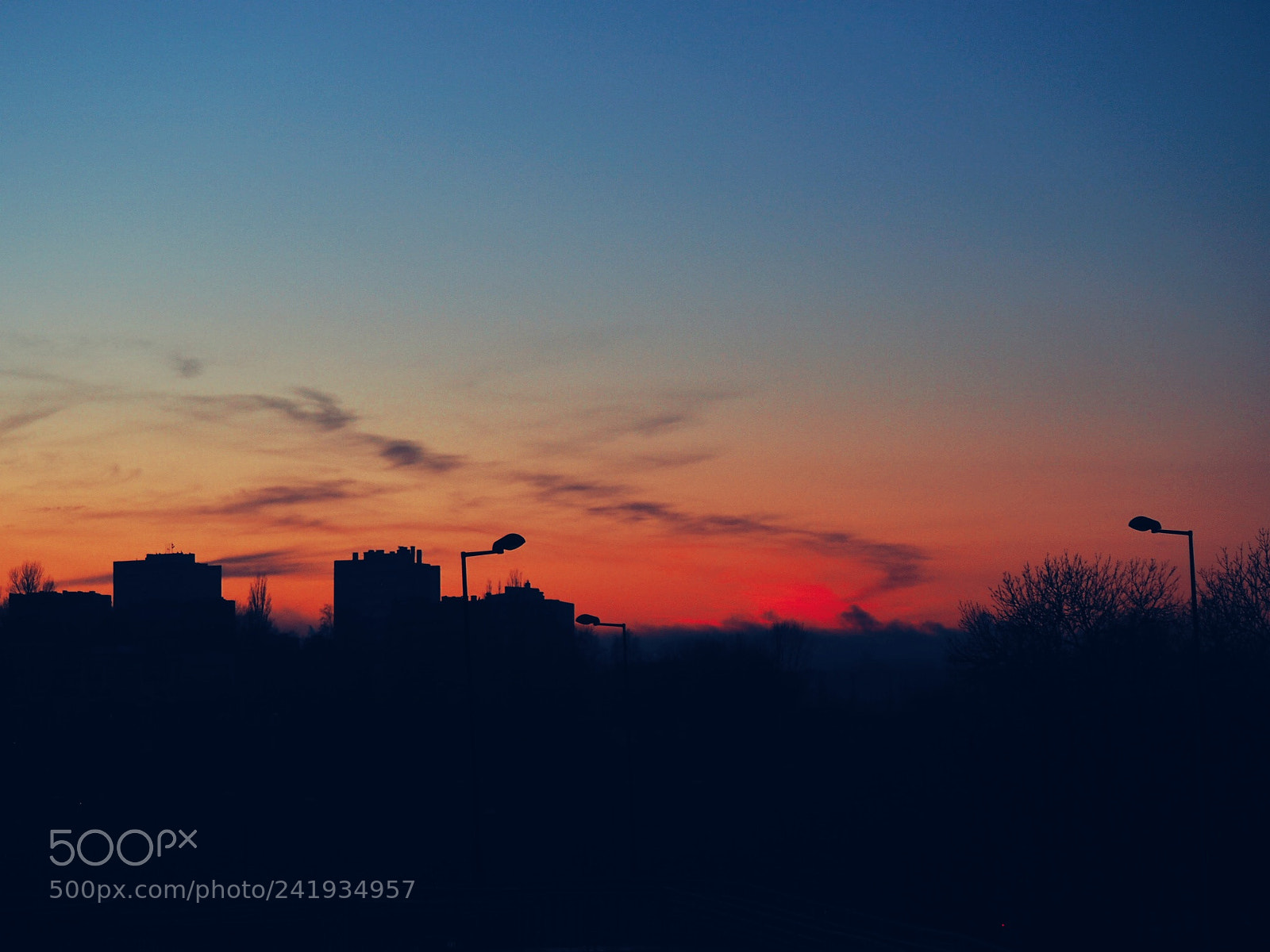 Olympus OM-D E-M10 sample photo. Redsky photography