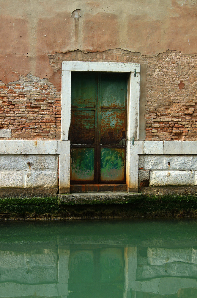 Fujifilm FinePix S1 Pro sample photo. Reality is behind doors photography