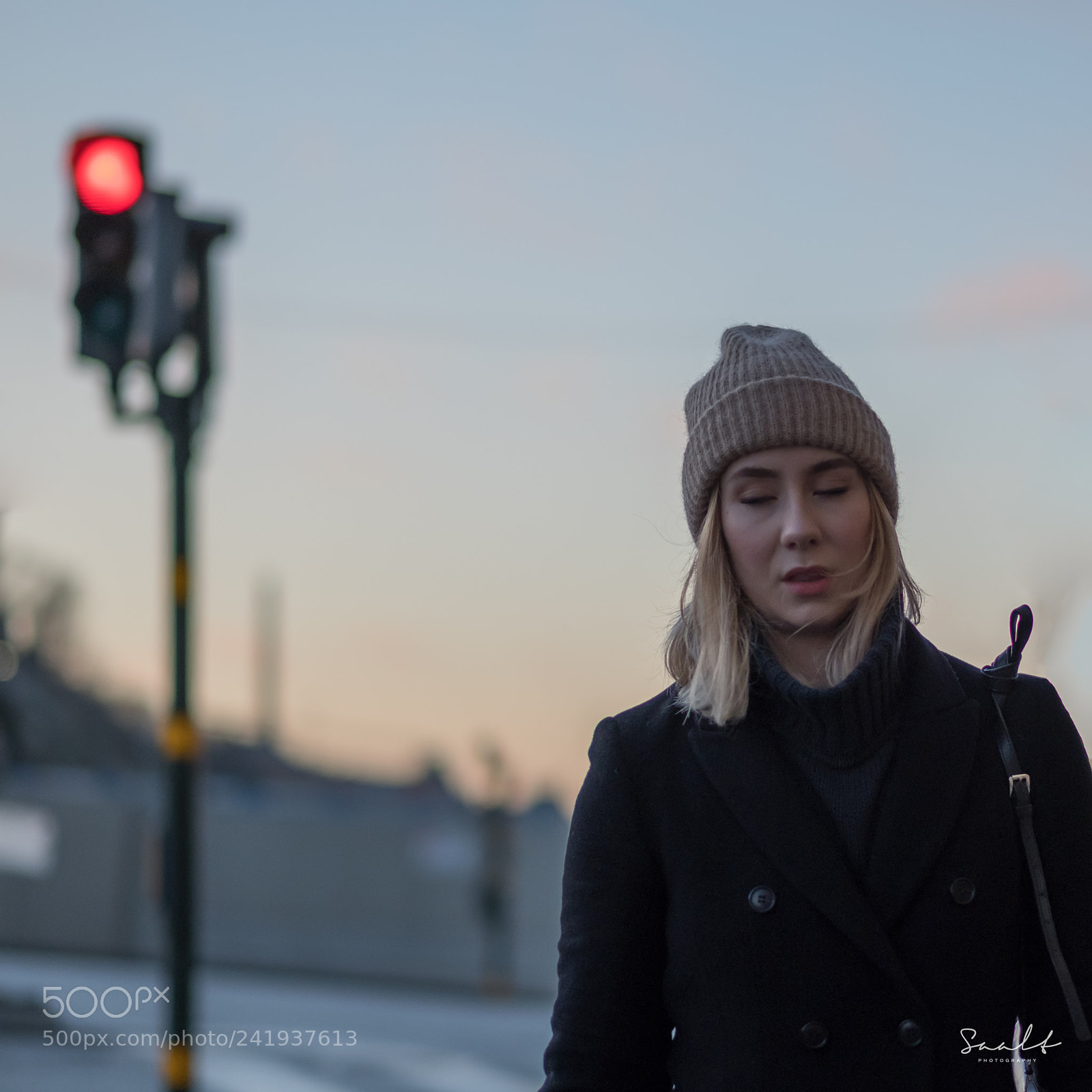 Fujifilm X-T2 sample photo. And she's never seen photography