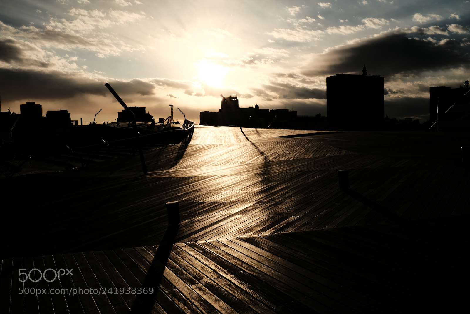 Fujifilm X100F sample photo. Sunset at yokohama harbor photography