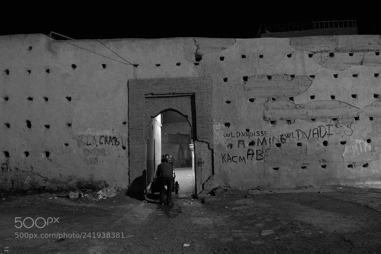 Nikon D800 sample photo. The medina's limit photography