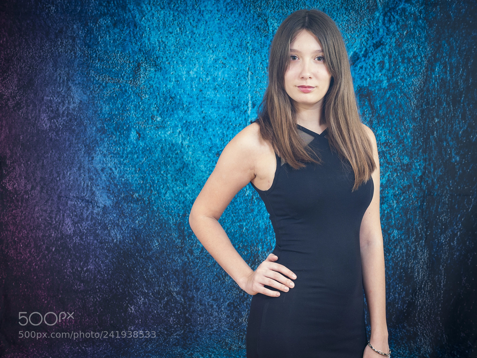 Olympus OM-D E-M1 sample photo. Young woman photography