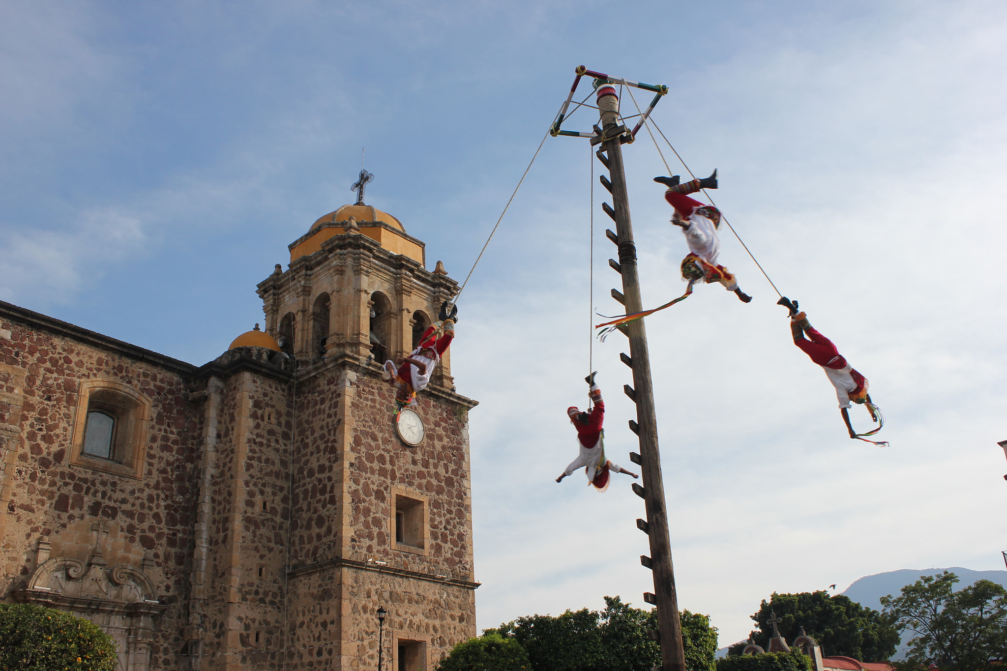Canon EOS 550D (EOS Rebel T2i / EOS Kiss X4) sample photo. Voladores de papantla en tequila, jalisco, photography