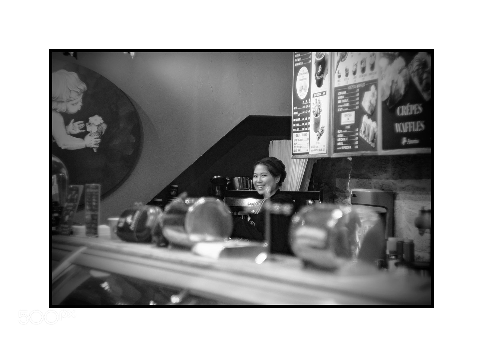 Fujifilm X-E1 sample photo. Behind the counter photography