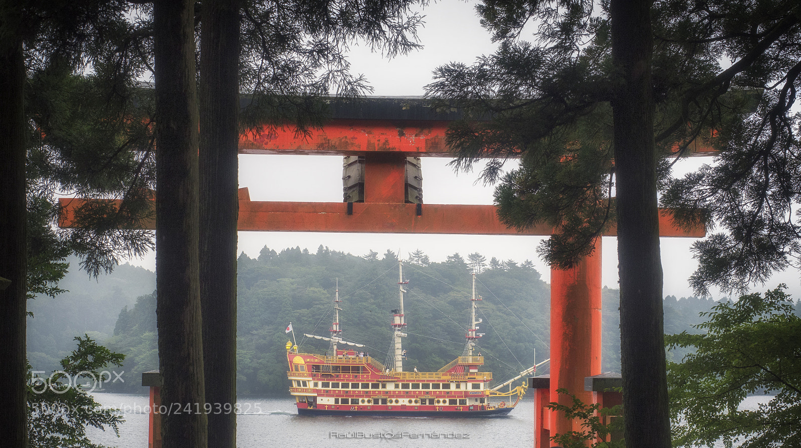 Olympus OM-D E-M5 II sample photo. Lake ashi pirate ship photography