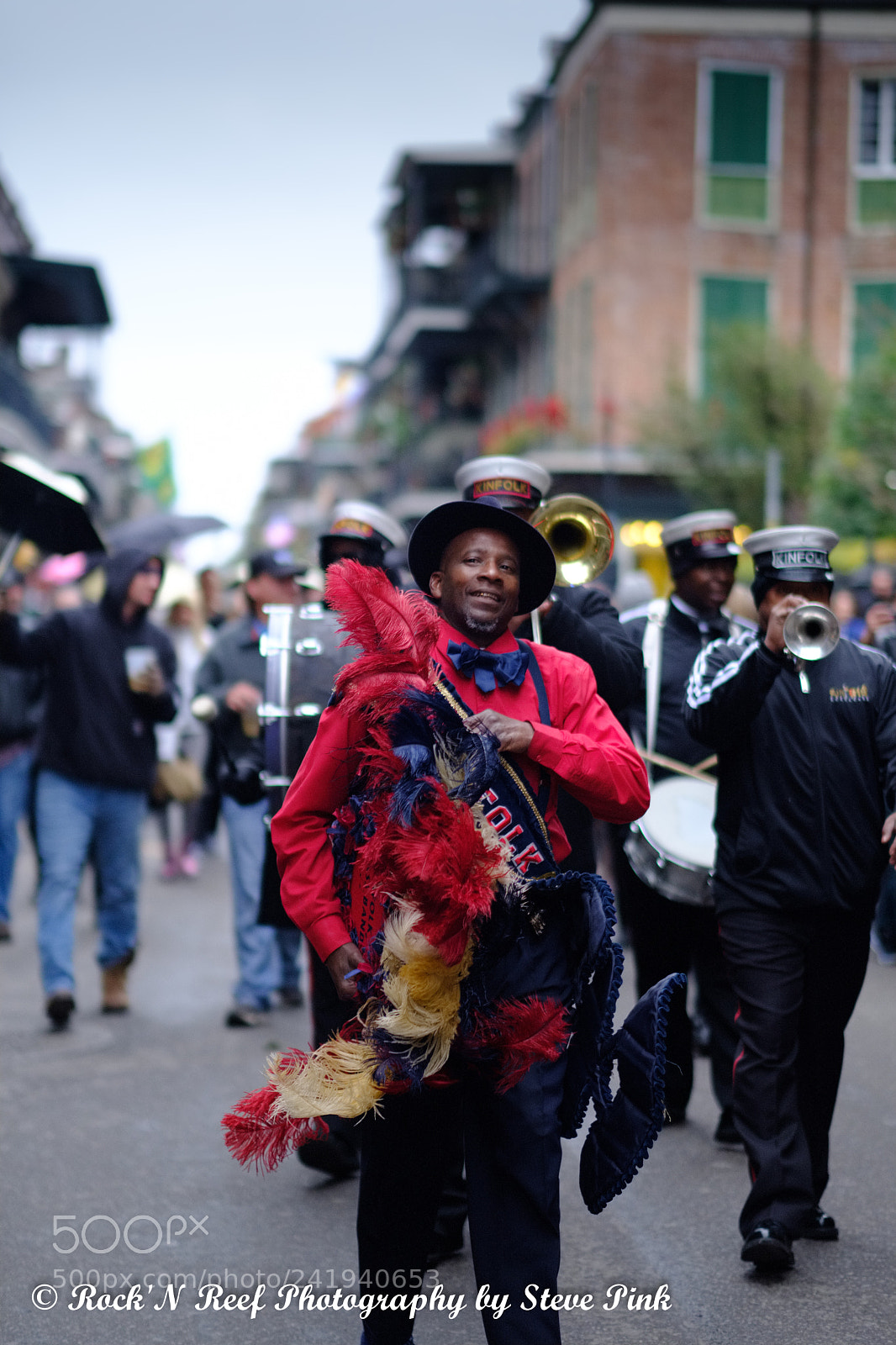 Fujifilm X-T2 sample photo. Street band colour photography