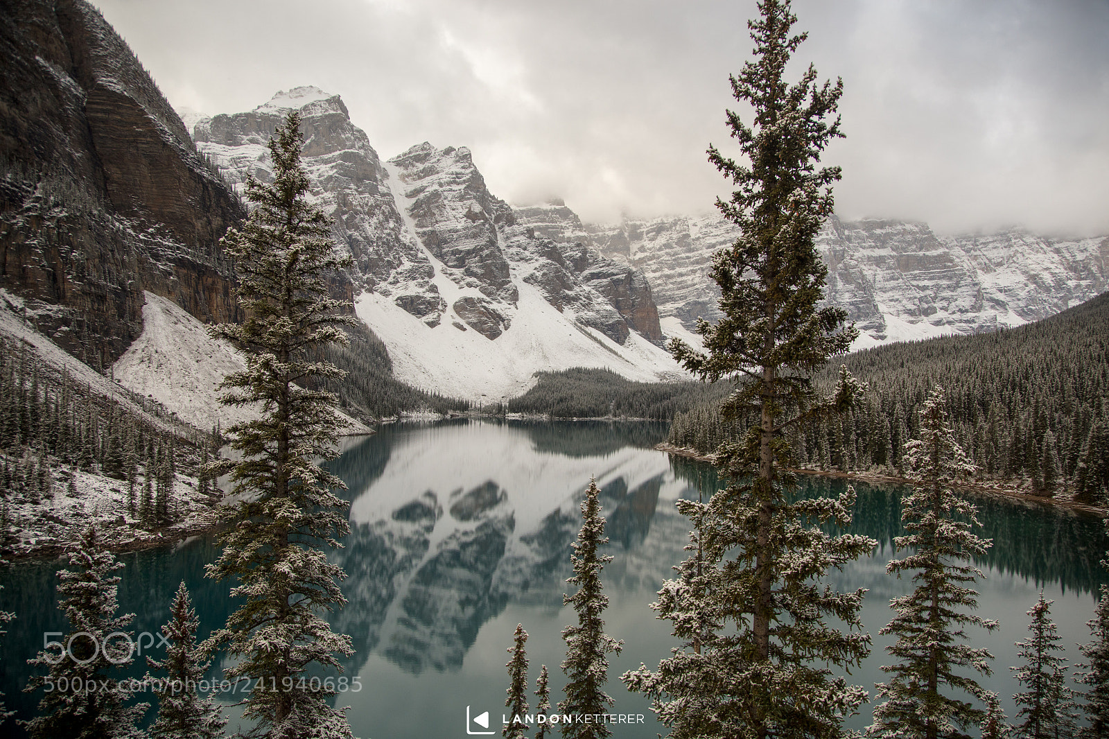 Canon EOS 5DS sample photo. Moraine viewpoint photography