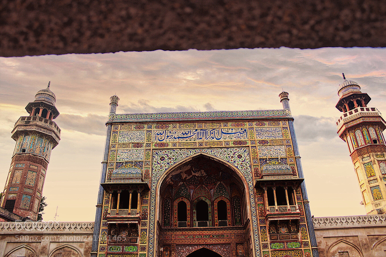 Canon EOS 1300D (EOS Rebel T6 / EOS Kiss X80) sample photo. Wazir khan mosque. photography