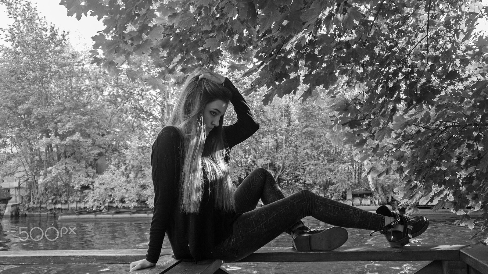 Panasonic Lumix DMC-G2 sample photo. Black & white photography
