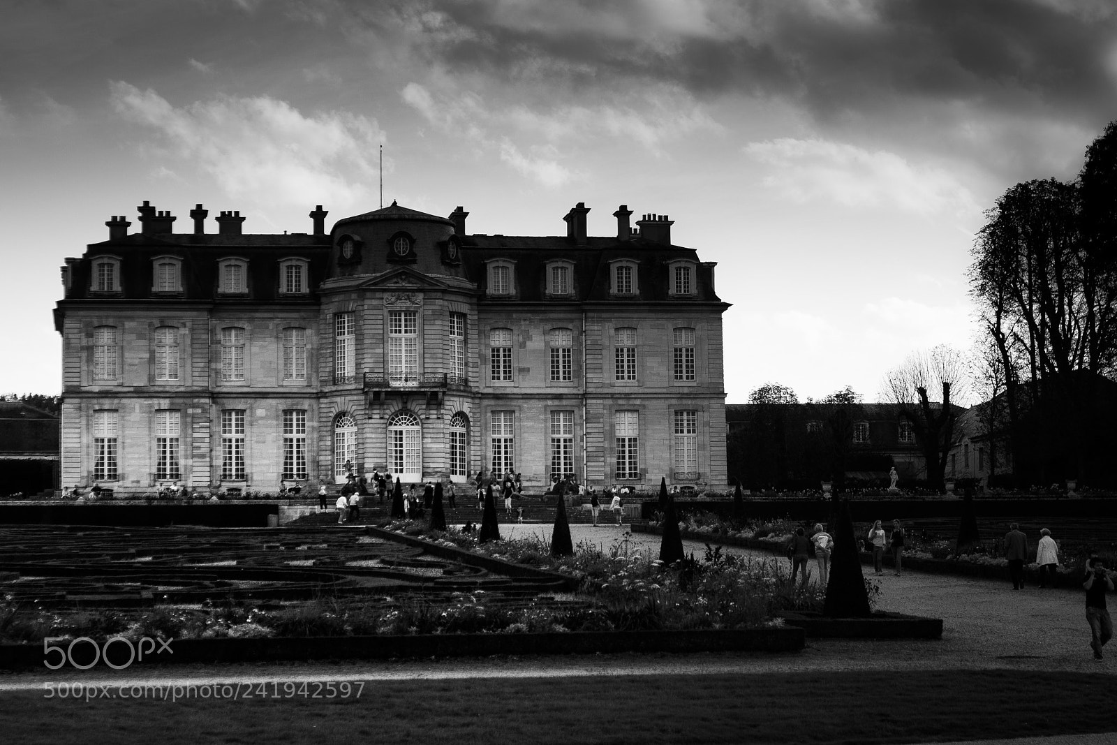 Canon EOS 1100D (EOS Rebel T3 / EOS Kiss X50) sample photo. Chateau photography