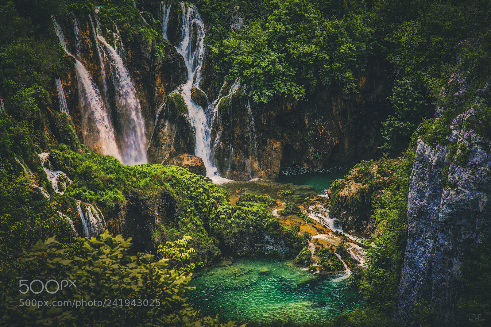 Canon EOS 5D sample photo. Waterfall dream photography