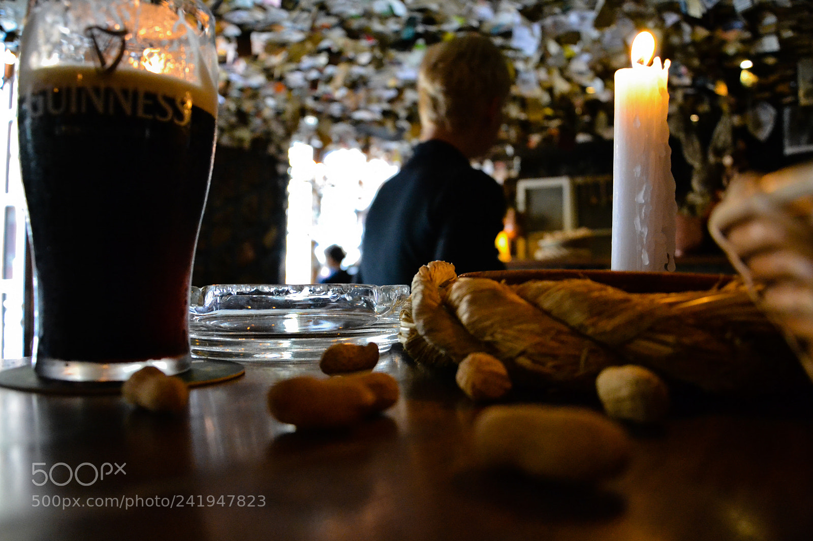 Nikon D3100 sample photo. Pub for sale, budapest photography