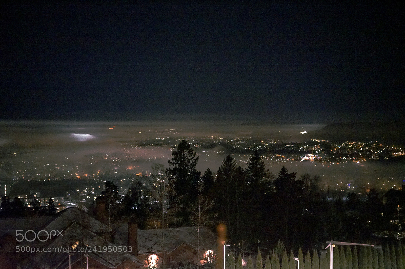 Sony a7 II sample photo. Night photography
