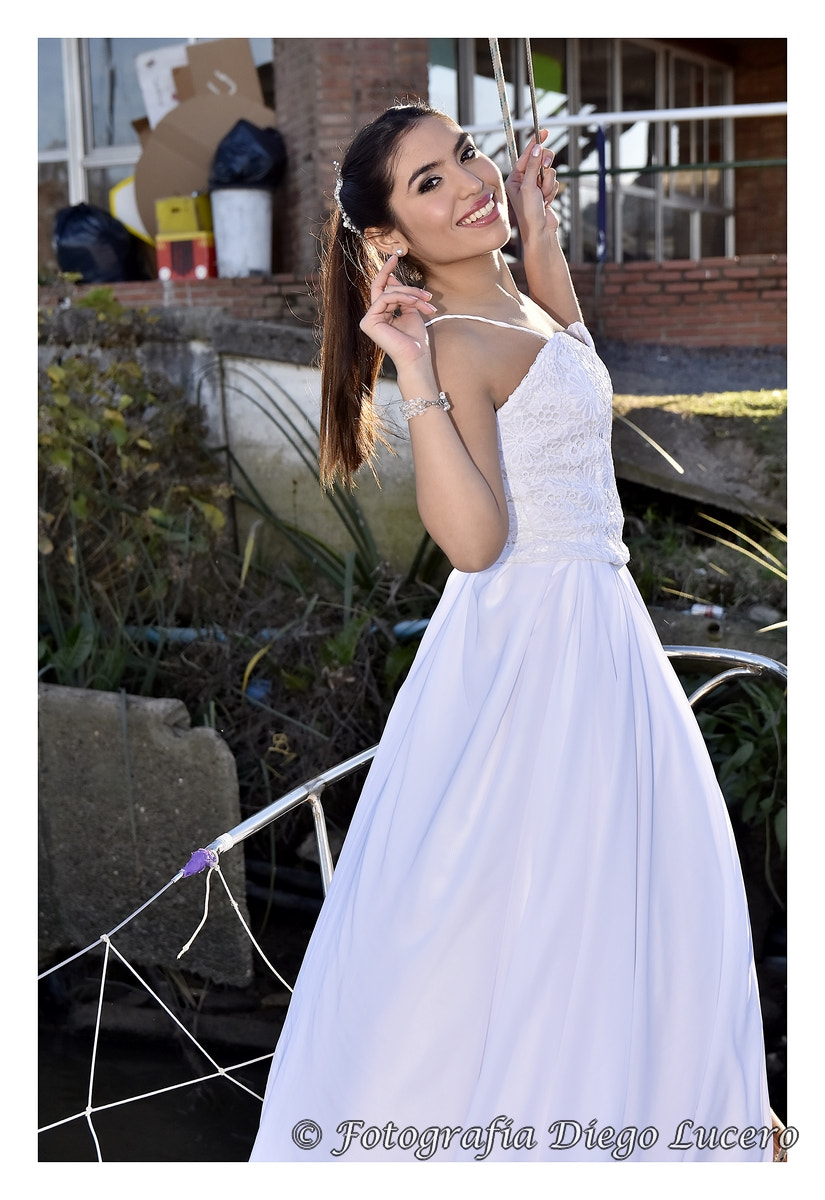 Sigma 17-50mm F2.8 EX DC OS HSM sample photo. Girlfriend photography