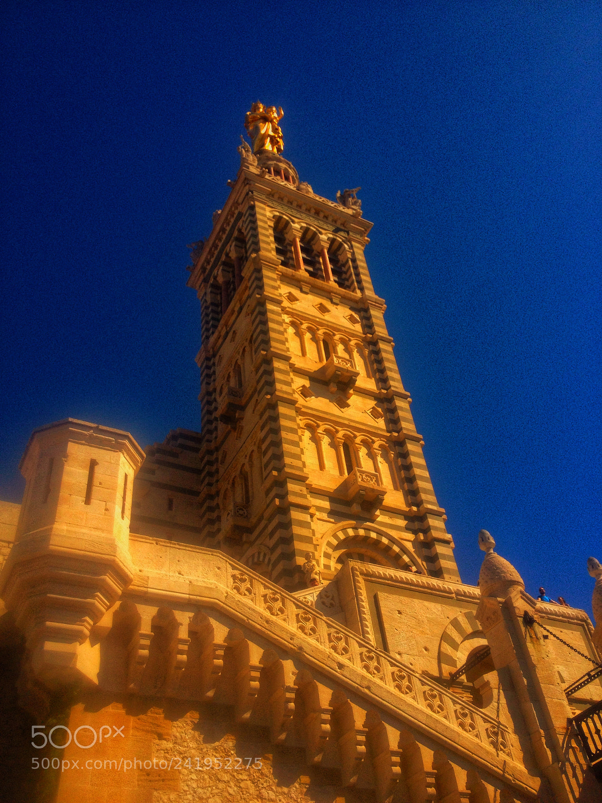 Apple iPhone 4S sample photo. Marseille photography