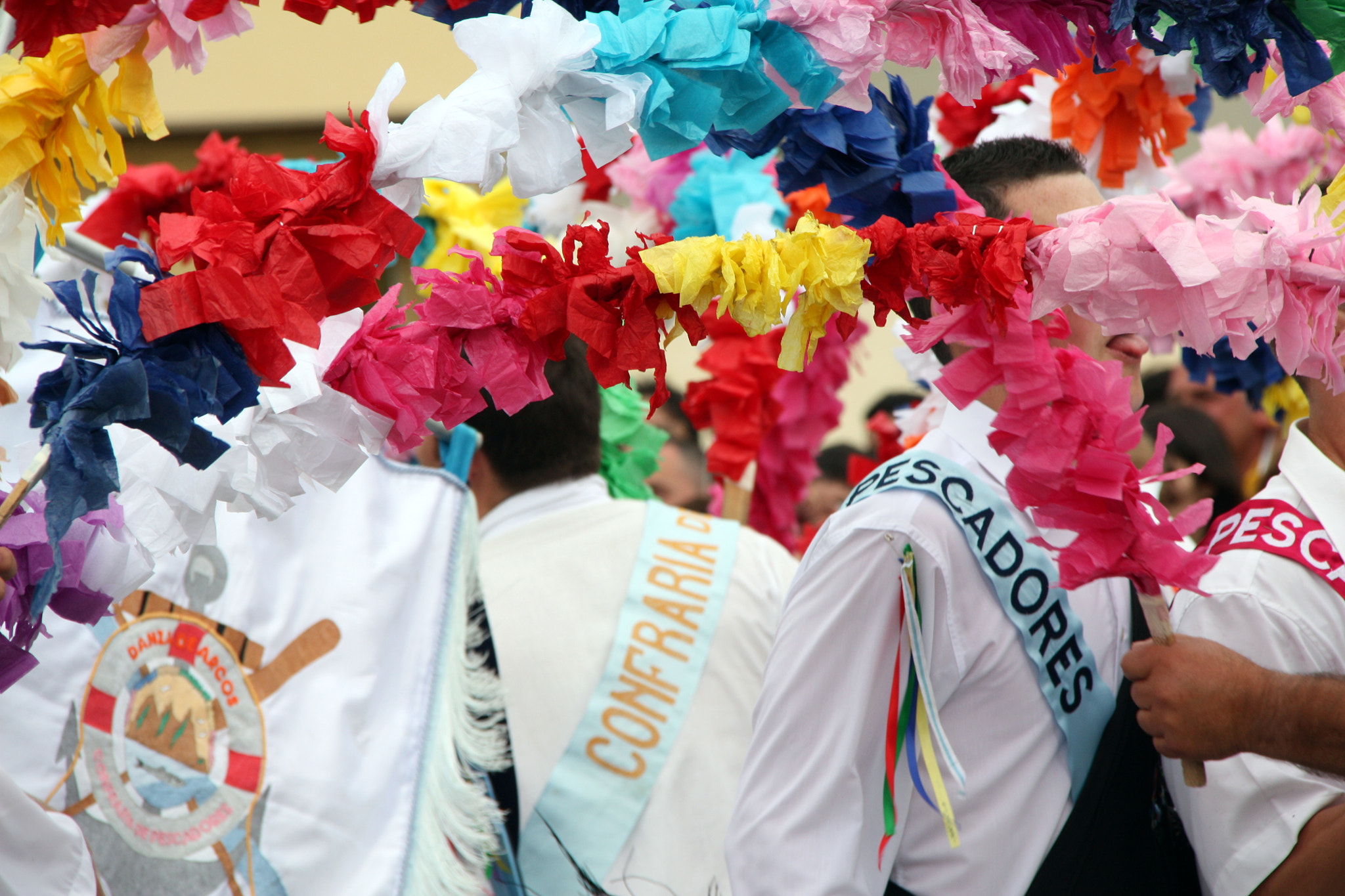 Canon EF-S 18-200mm F3.5-5.6 IS sample photo. Danza de arcos photography