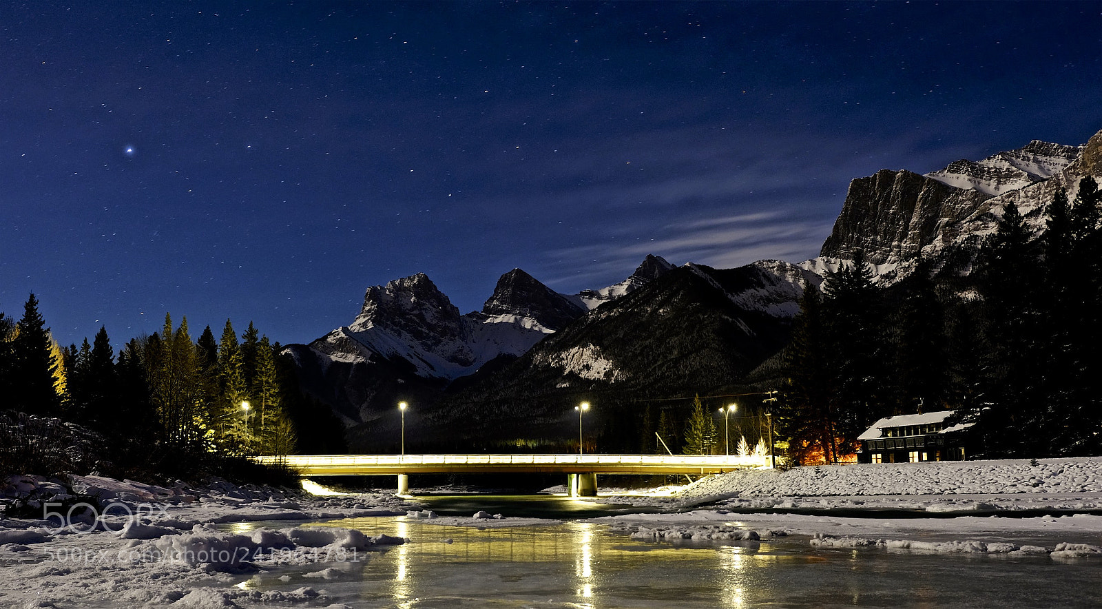 Fujifilm X-T2 sample photo. Canmore night photography