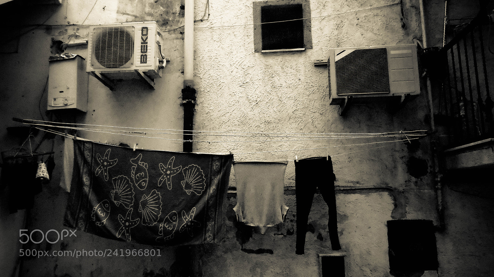 Sony Cyber-shot DSC-H300 sample photo. Naples, italy photography