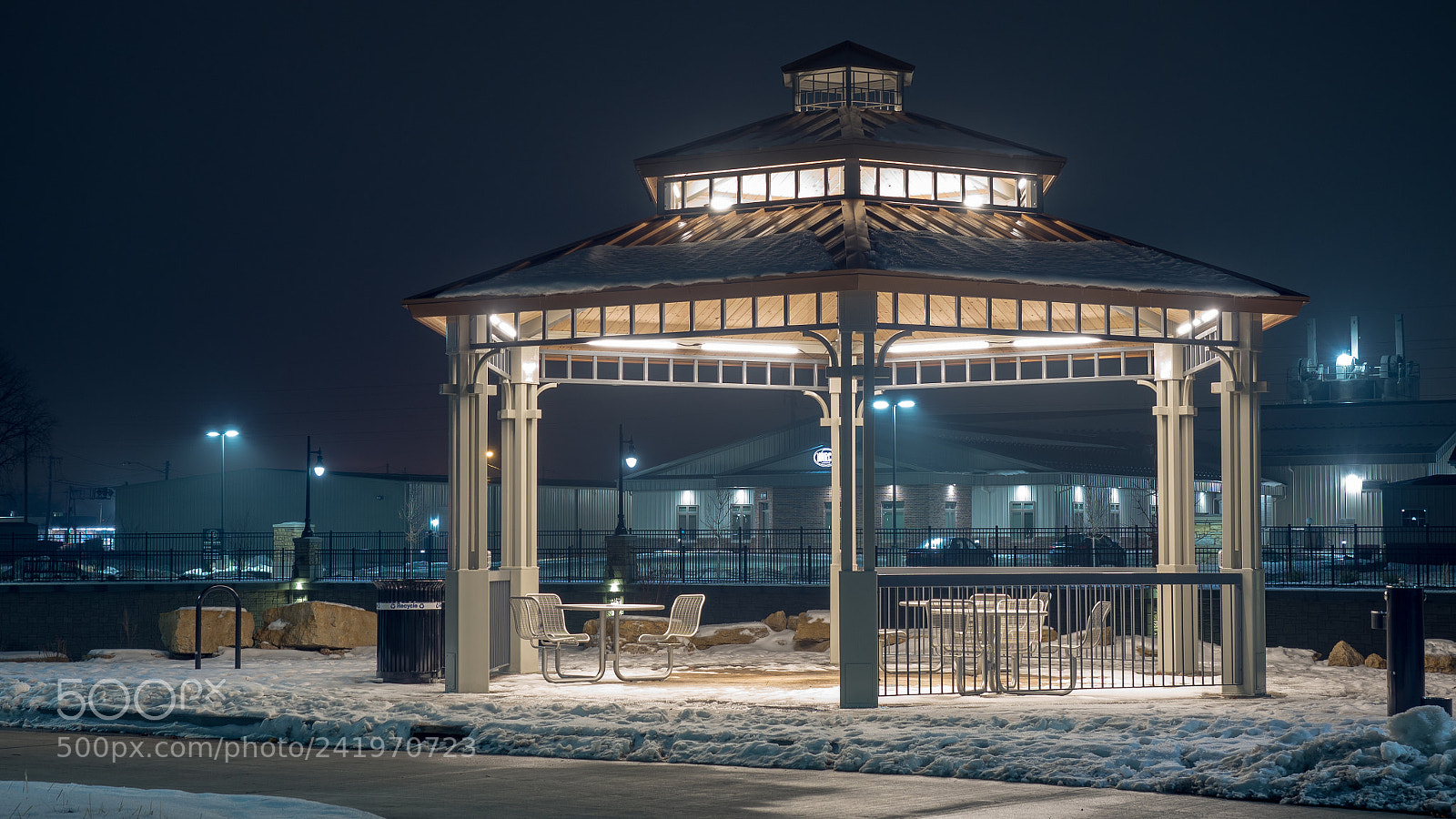 Olympus OM-D E-M10 II sample photo. Gazebo by the foundry photography
