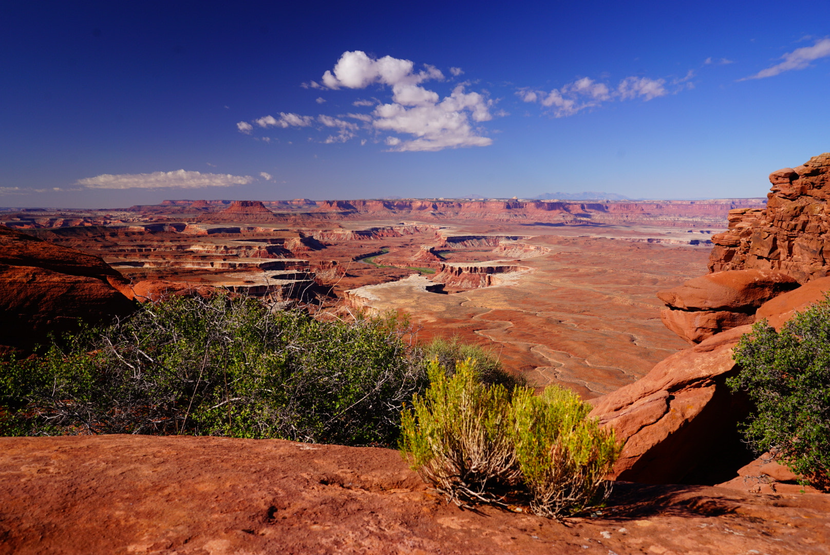 Sony a7 II + Sony FE 28mm F2 sample photo. Canyonlands n.p. photography