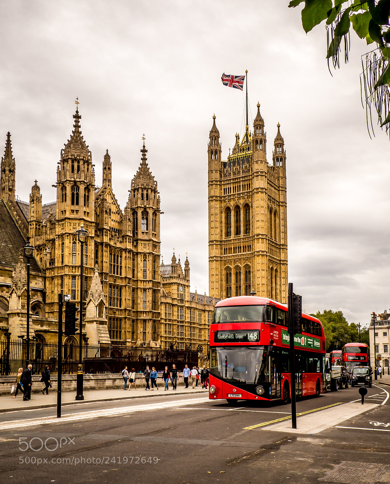 Olympus OM-D E-M10 II sample photo. Big ben photography
