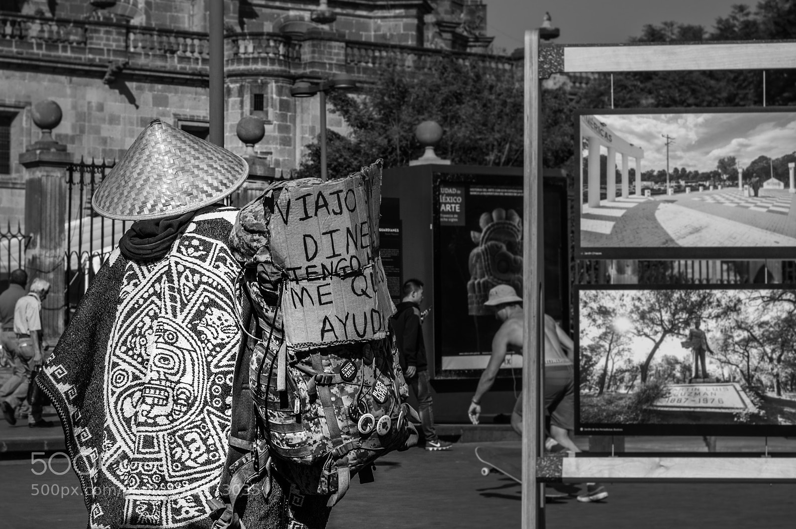 Sony SLT-A57 sample photo. Traveler in mexico city photography