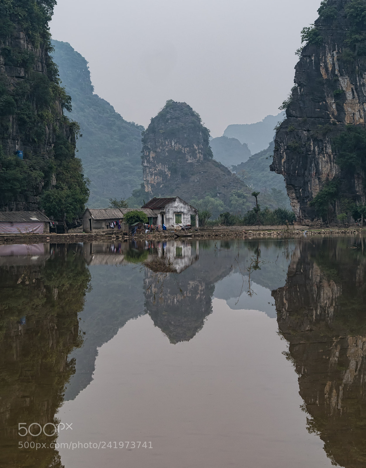 Panasonic Lumix DMC-G7 sample photo. Reflections in ninh binh photography
