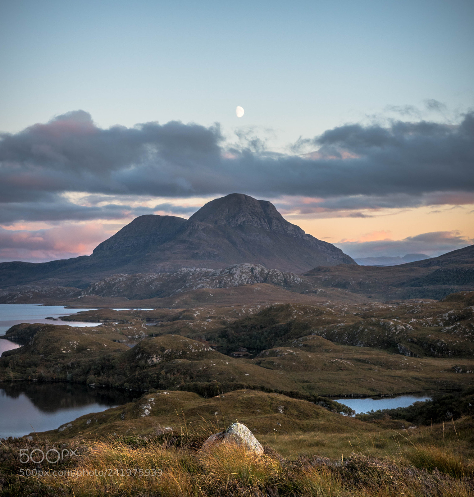 Olympus OM-D E-M5 II sample photo. Rock, mountain and moon photography
