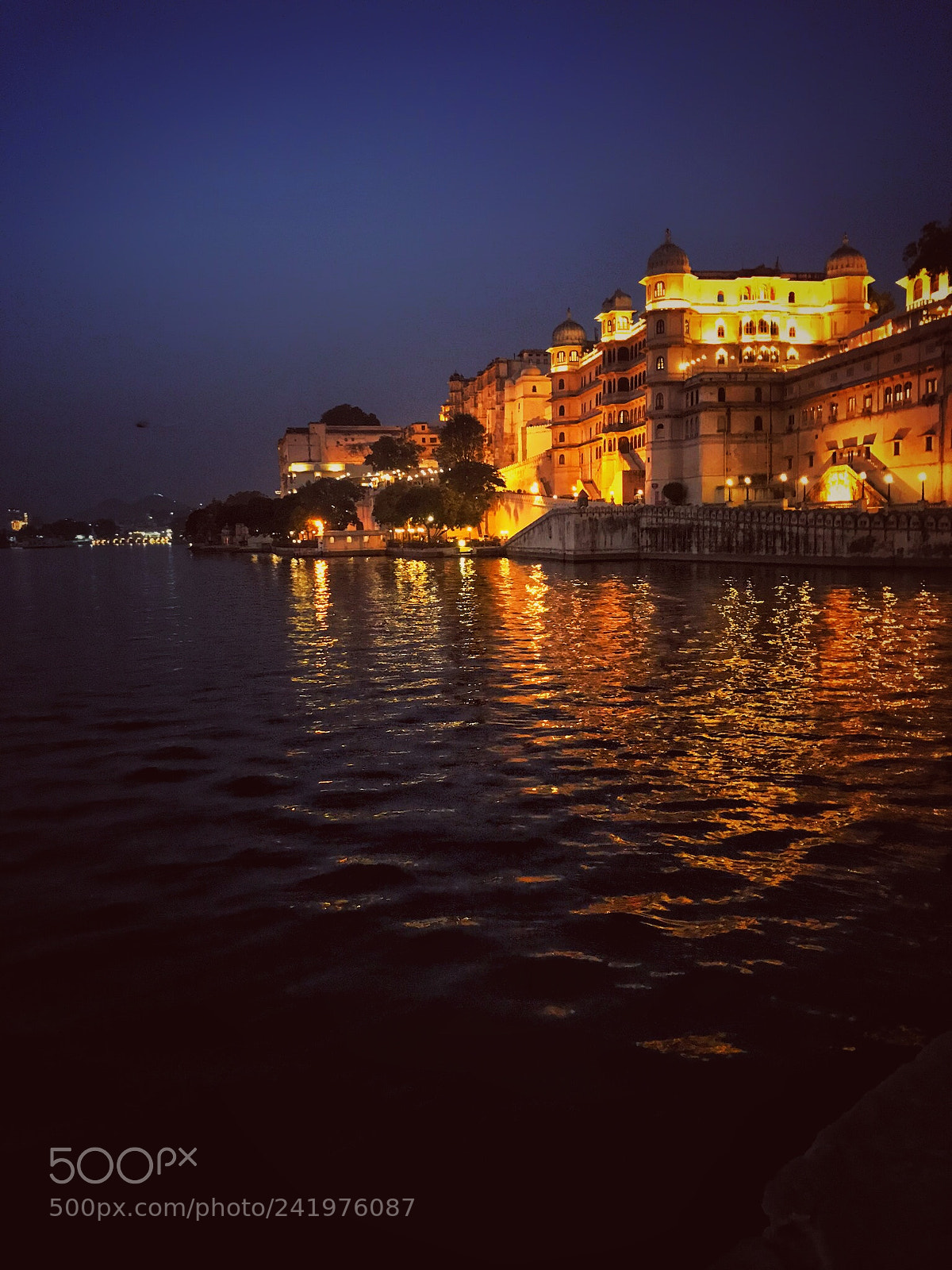 Apple iPhone 7 sample photo. Udaipur city palace by photography