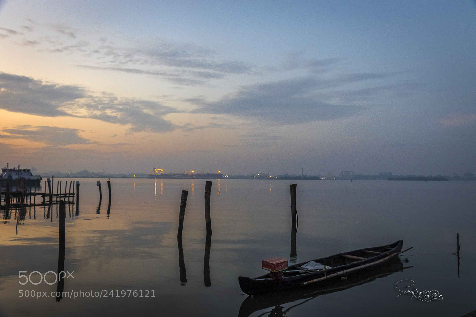 Canon EOS 7D Mark II sample photo. Kochi marine drive photography