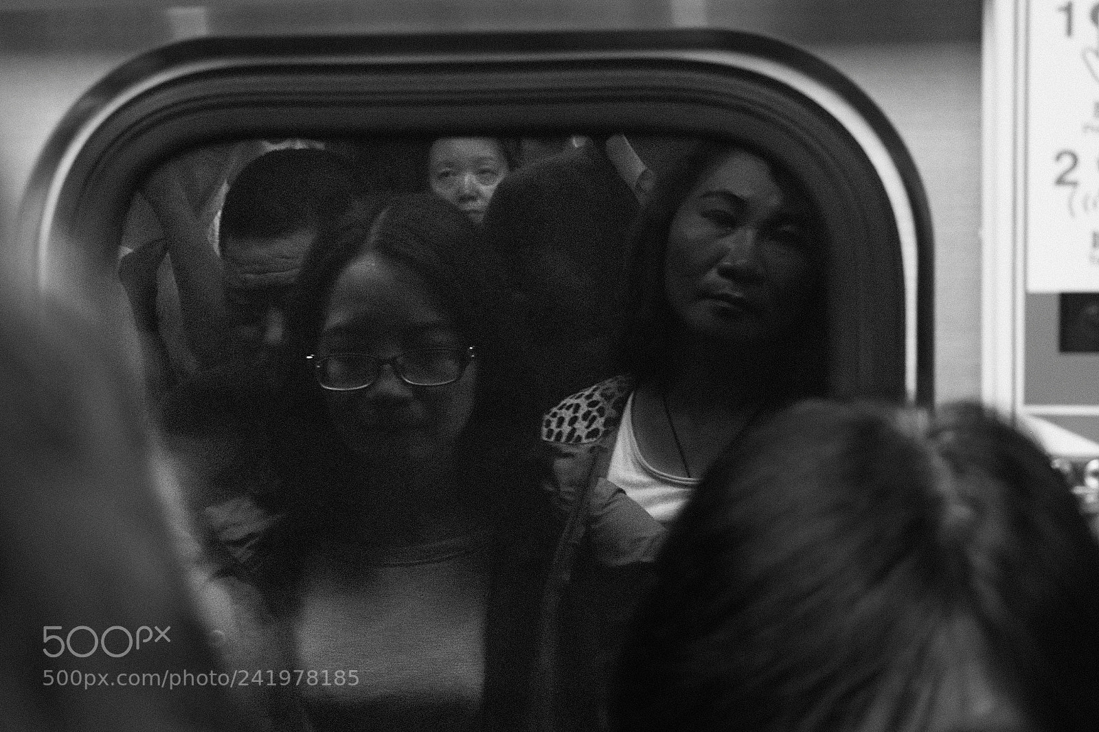 Canon EOS 650D (EOS Rebel T4i / EOS Kiss X6i) sample photo. #commuters photography