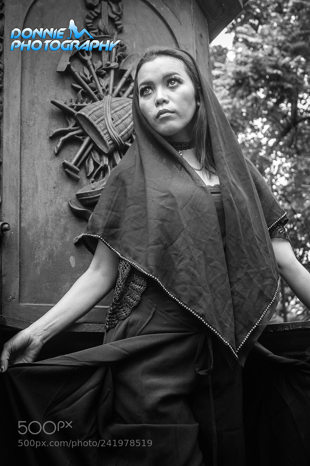 Canon EOS 450D (EOS Rebel XSi / EOS Kiss X2) sample photo. Gothic photography
