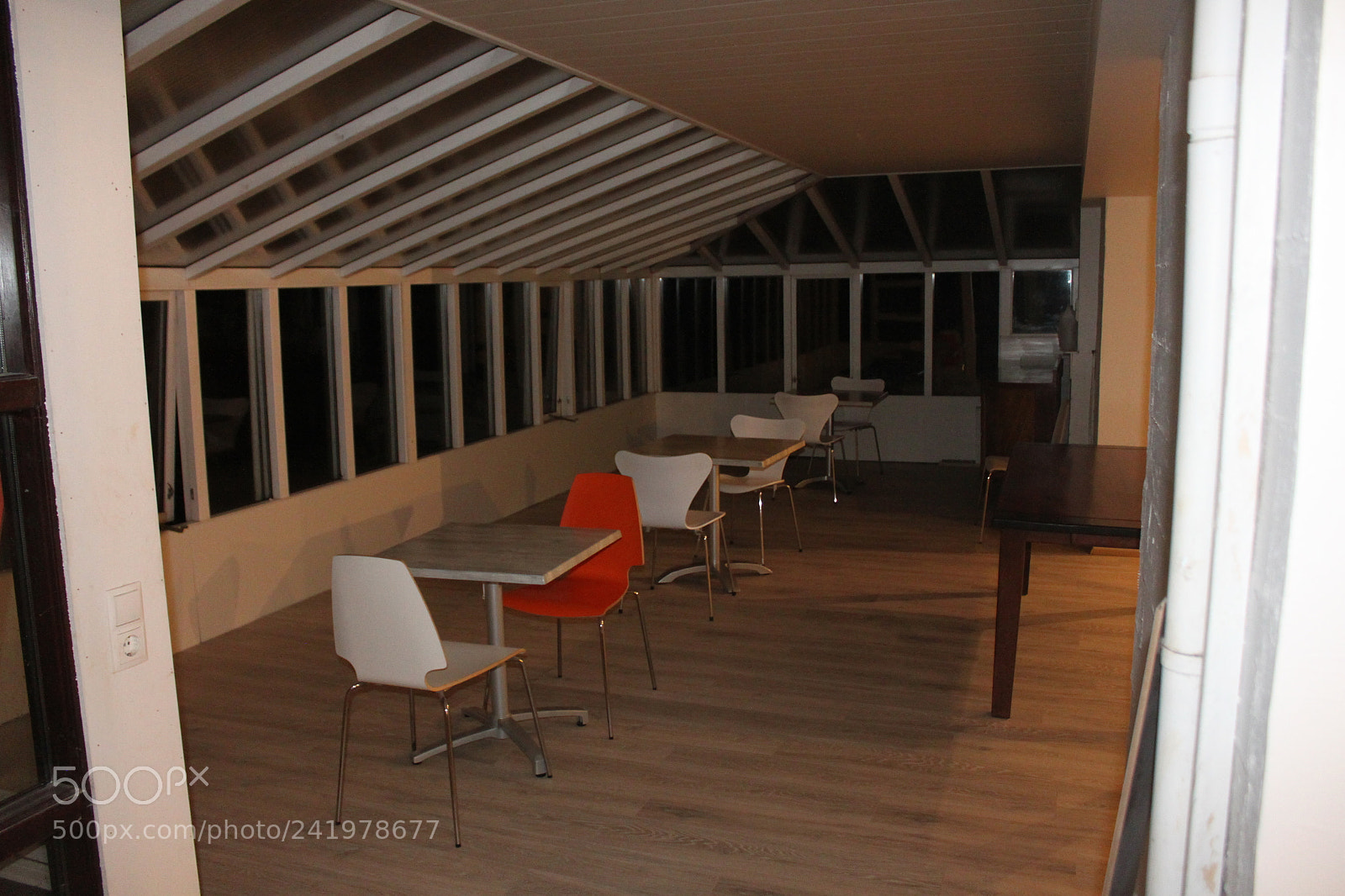 Canon EF-S 18-55mm F3.5-5.6 IS sample photo. Img photography