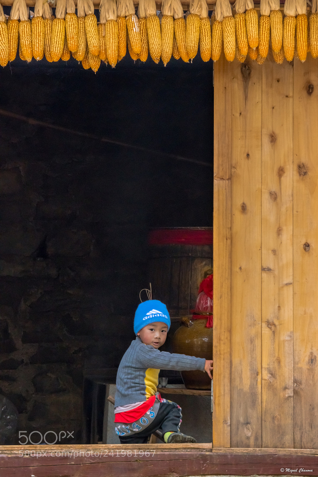 Nikon D800 sample photo. Vietnam kid trying to photography