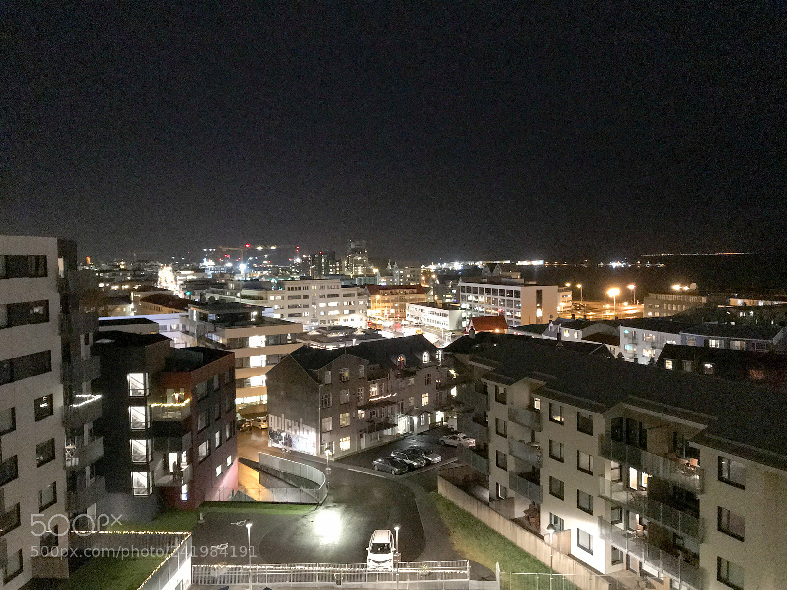 Apple iPhone 7 sample photo. Reykjavik in january photography