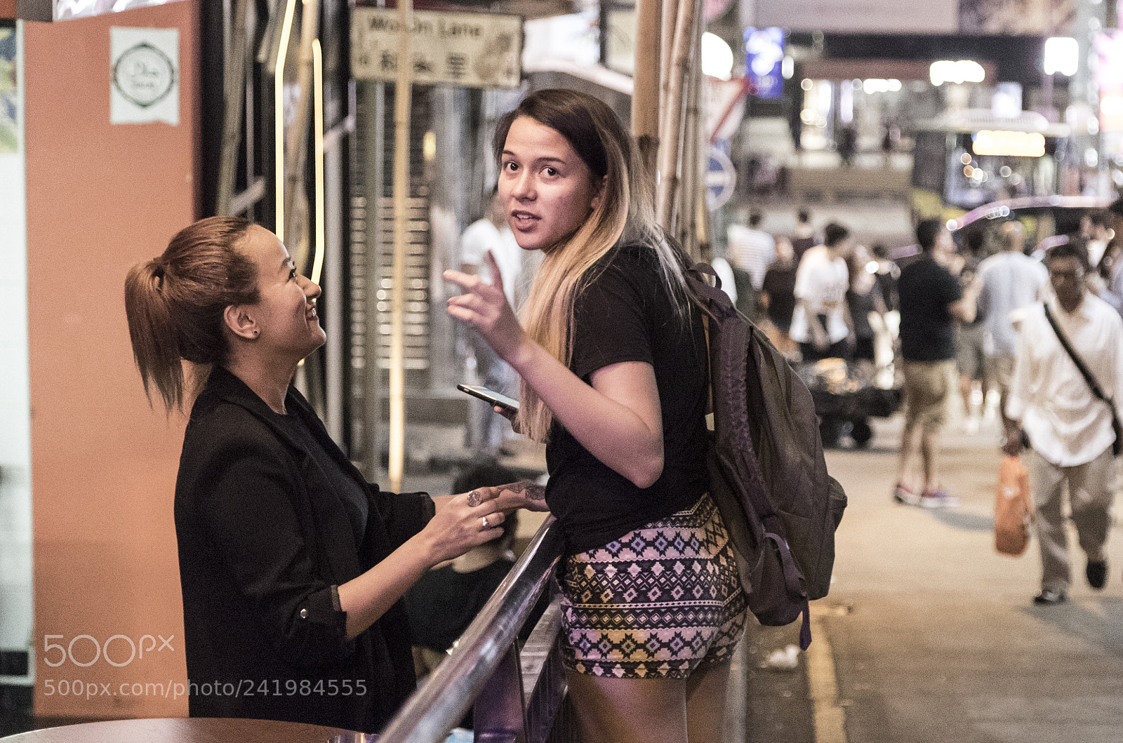 Canon EOS-1D X Mark II sample photo. Asking for direction photography
