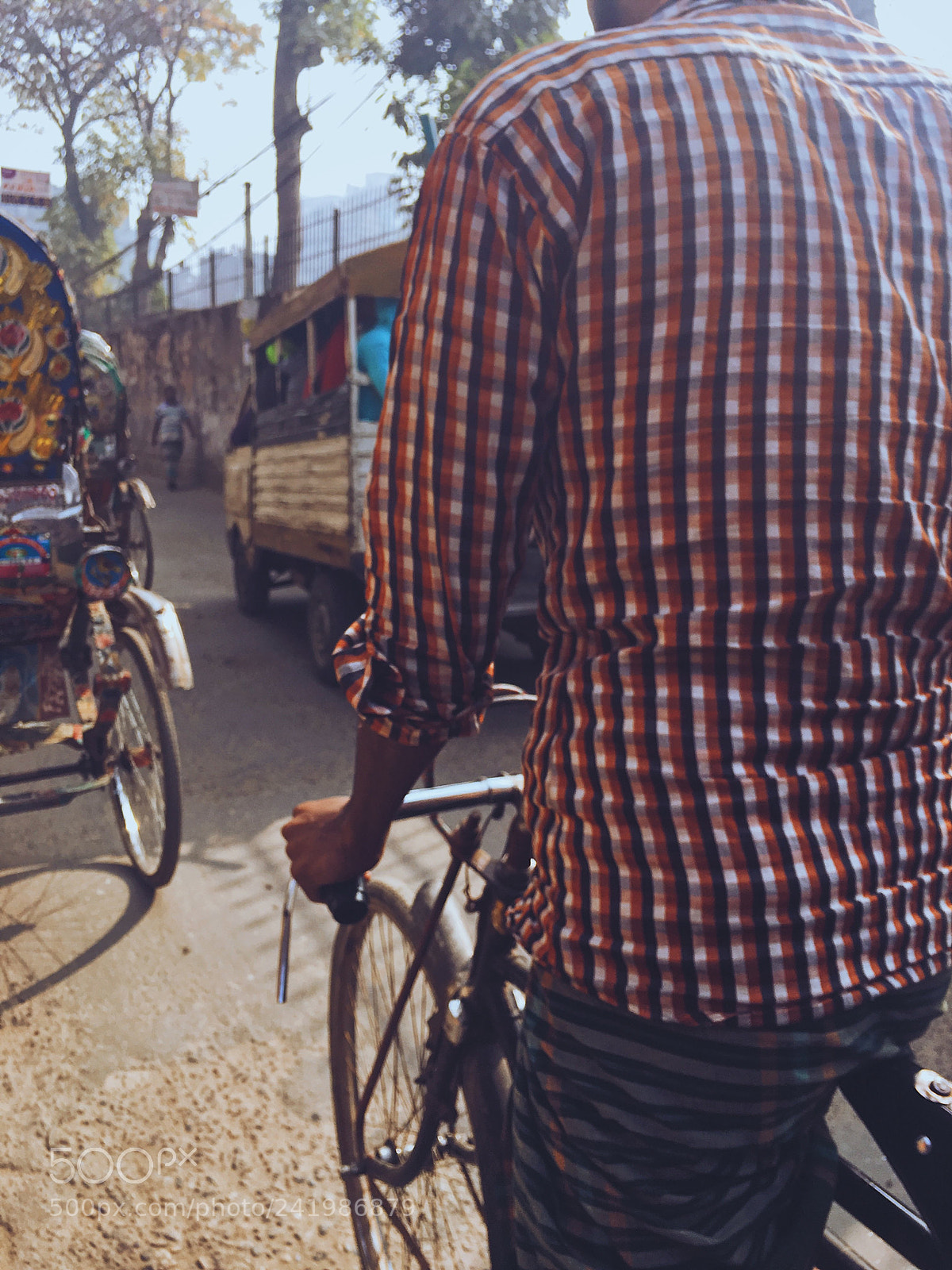 Apple iPhone 6s Plus sample photo. Rickshaw ride photography