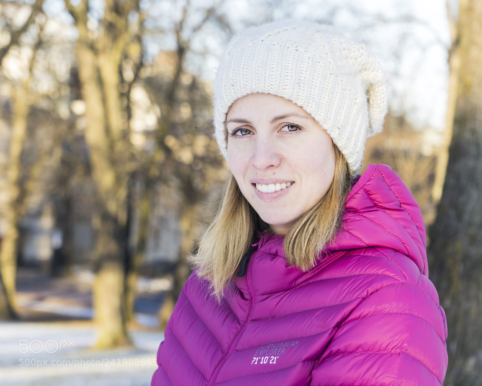 Sony a7 II sample photo. Winter portrait photography