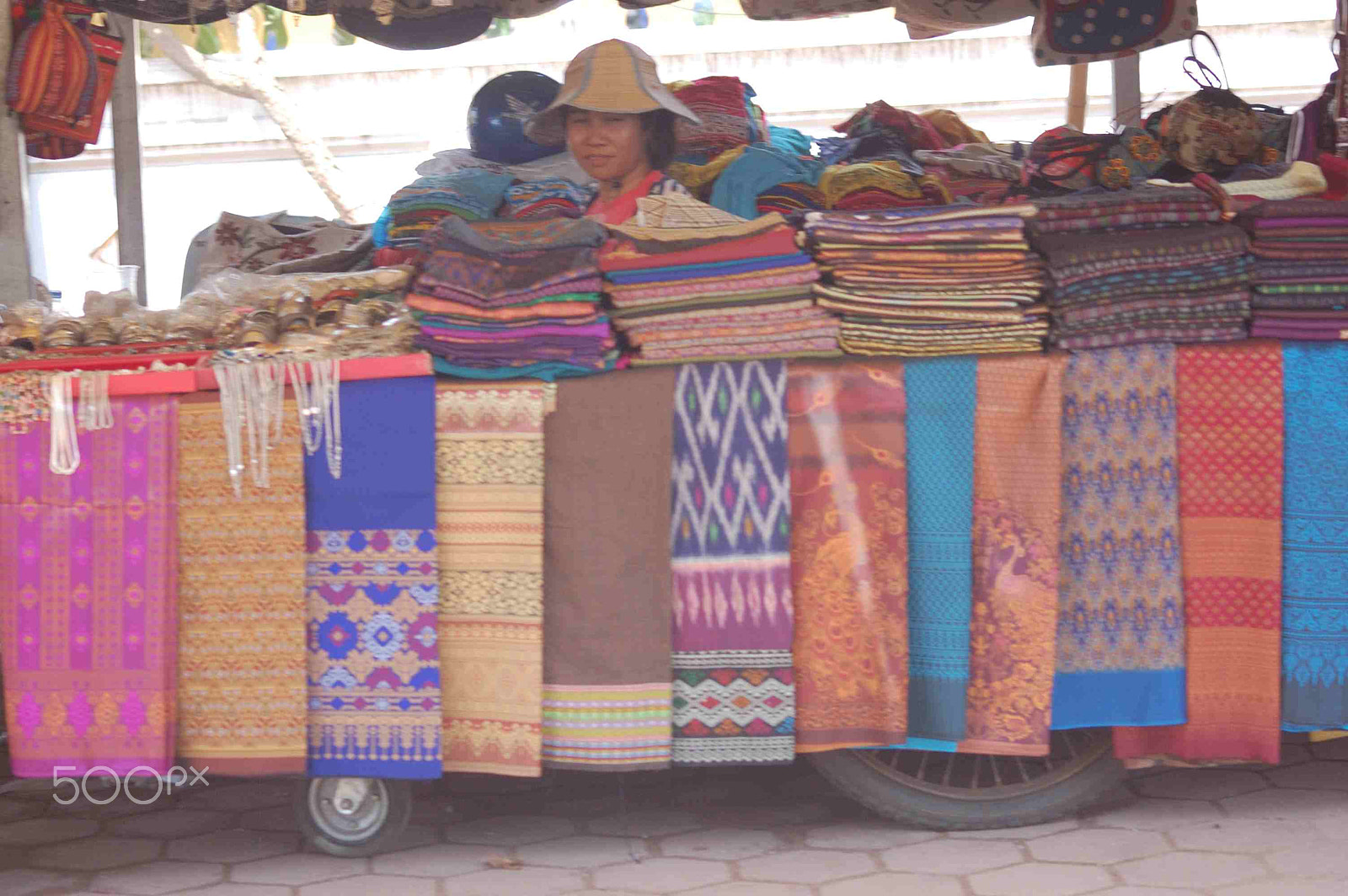 Nikon D40 + Sigma 70-300mm F4-5.6 APO DG Macro sample photo. Sarong seller vientiane photography