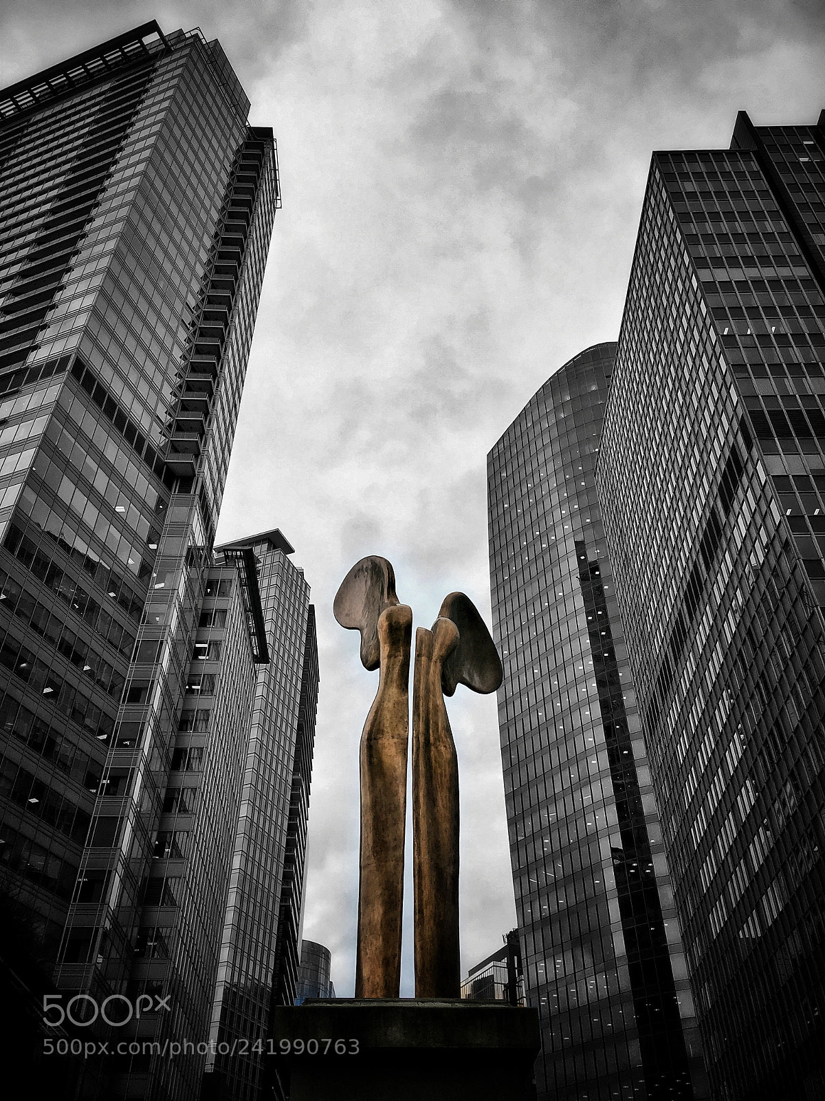 Apple iPhone 6s Plus sample photo. Downtown photography