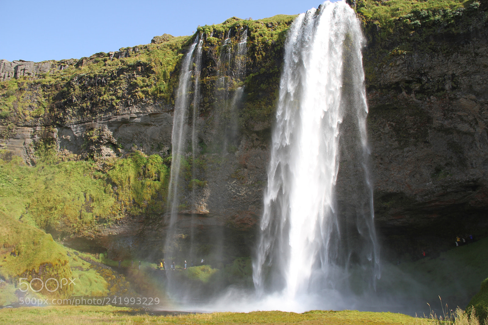 Canon EF-S 18-135mm F3.5-5.6 IS sample photo. The waterfall photography