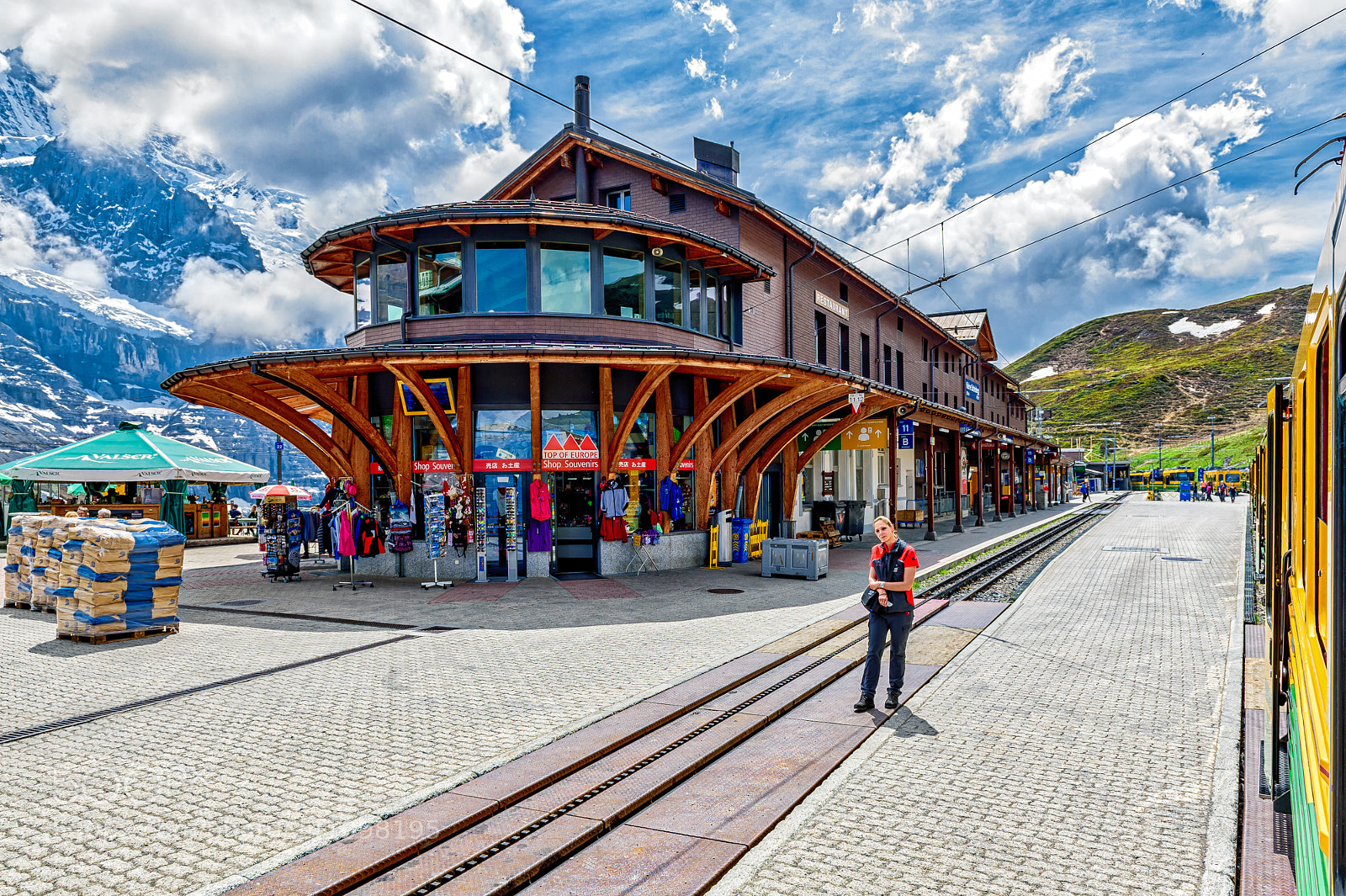 Nikon D4S sample photo. Train station on the photography