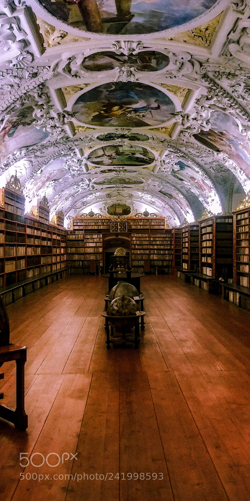 LG G6 sample photo. Strahov library #2 photography