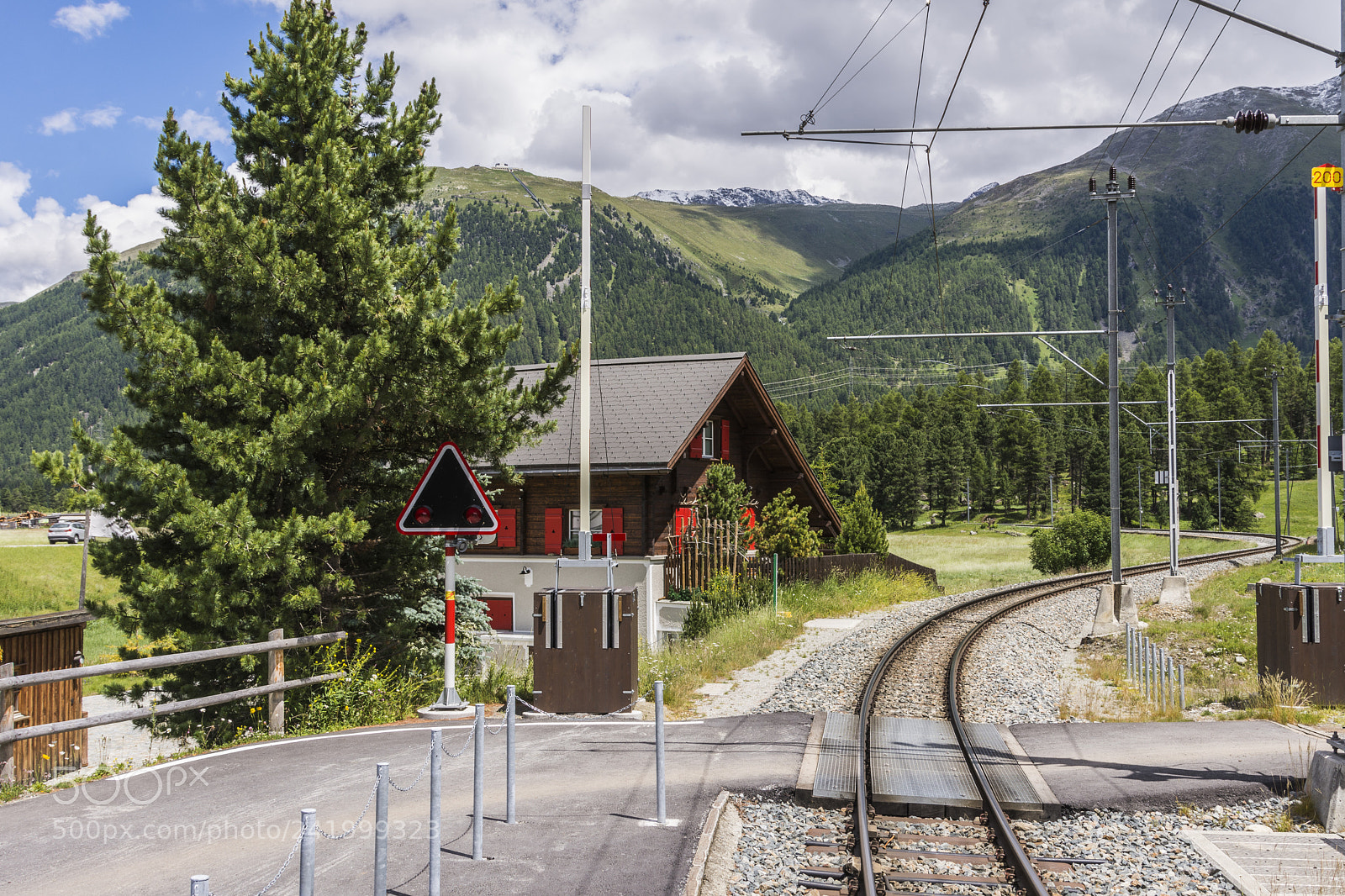 Nikon D7200 sample photo. Rail crossing photography