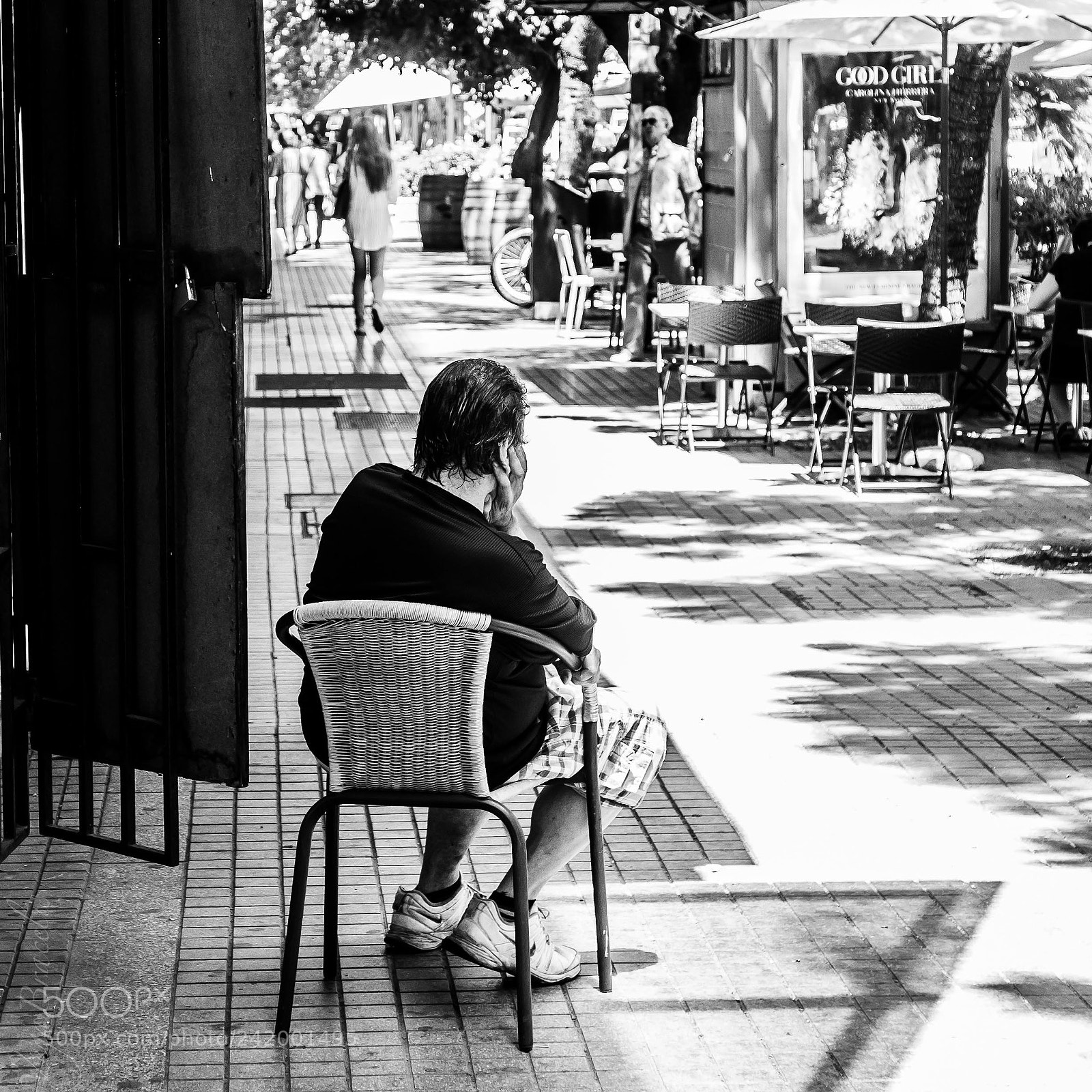 Leica D-Lux (Typ 109) sample photo. Chair photography