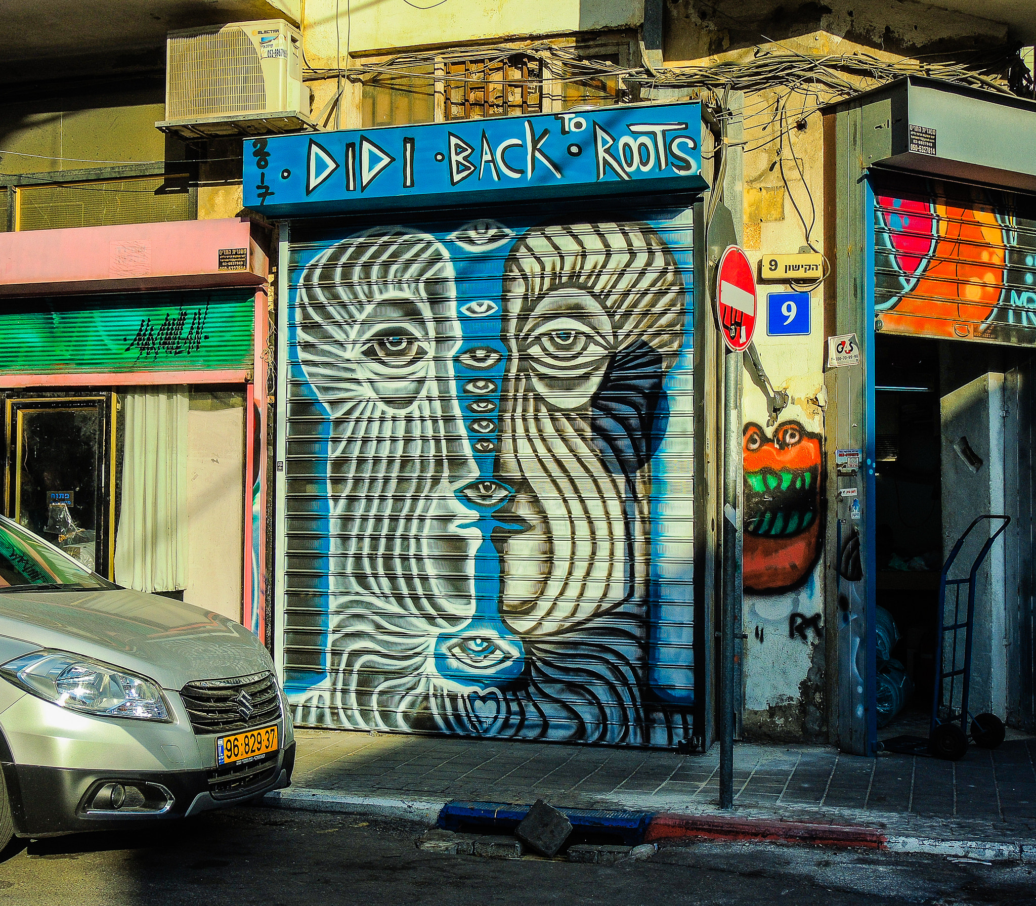 Nikon Coolpix P7800 sample photo. Tel aviv street art photography