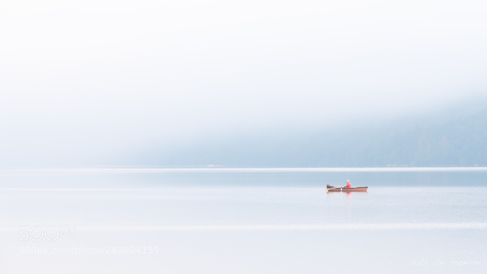 Fujifilm X-T2 sample photo. Fishing in the mist photography