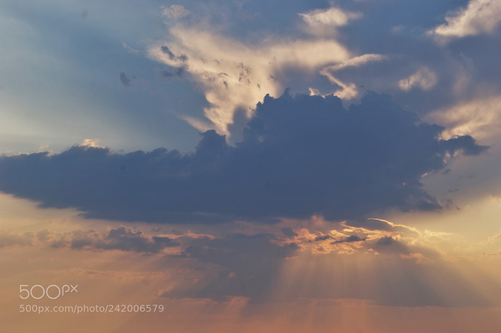 Sony Alpha DSLR-A230 sample photo. Clouds3. photography