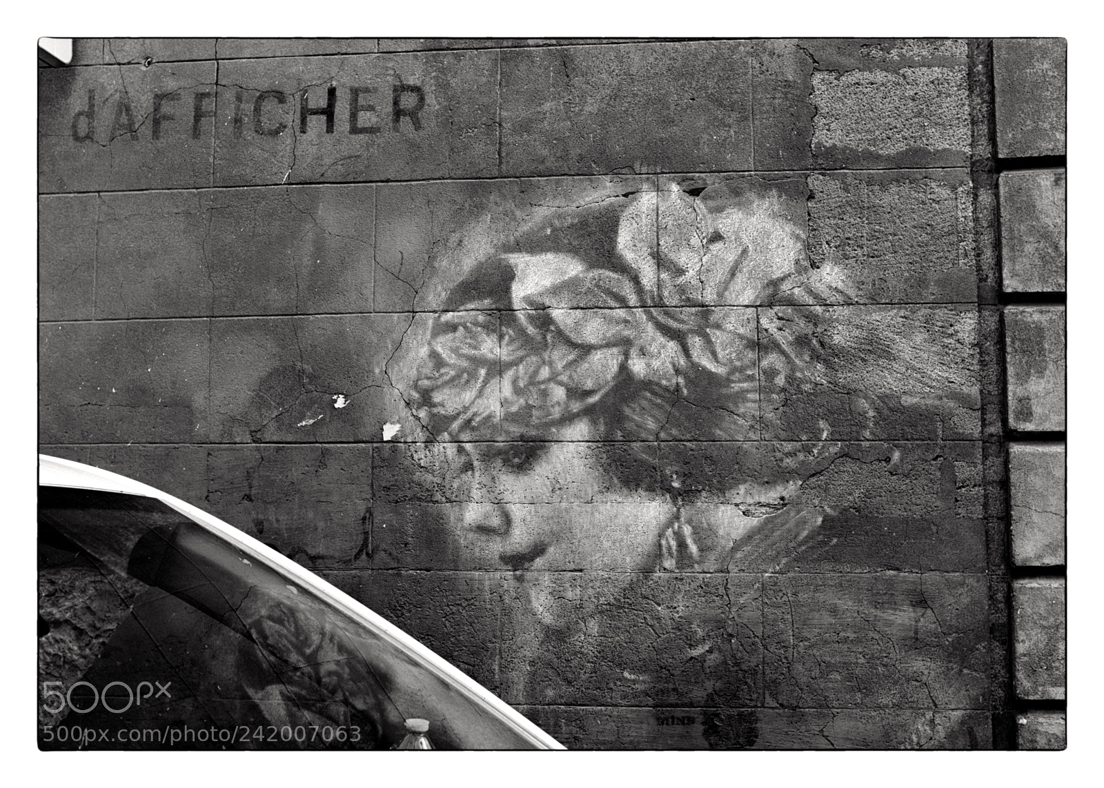 Fujifilm X100F sample photo. Street art photography